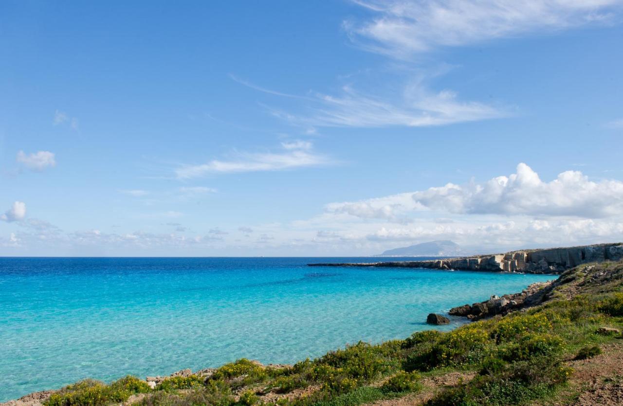 La Casa Dell'Arancio Bed & Breakfast Favignana Bagian luar foto